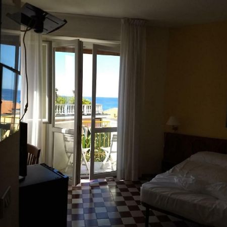 Hotel Della Punta Bordighera Eksteriør billede