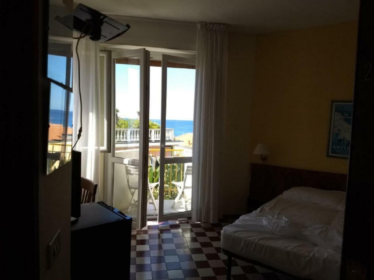 Hotel Della Punta Bordighera Eksteriør billede